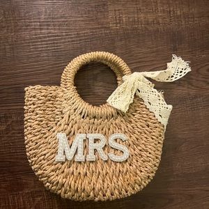 Small Mrs. Purse